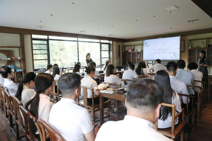 武漢市全民閱讀促進(jìn)會(huì)在中國車谷軒轅書社舉辦首場讀書分享會(huì)