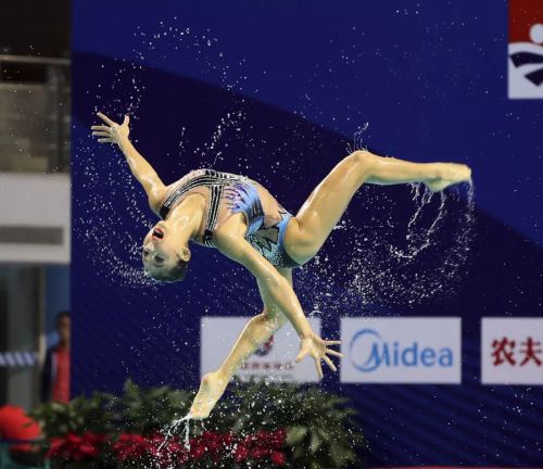 “水上芭蕾”究竟有多美？全國花樣游泳錦標賽武漢“綻放”（附精美圖集）(圖9)