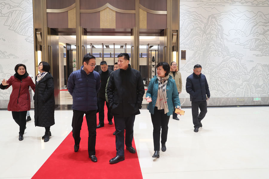 劉誓?？疾煳錆h體育中心 要求加強場館賽后利用(圖1)