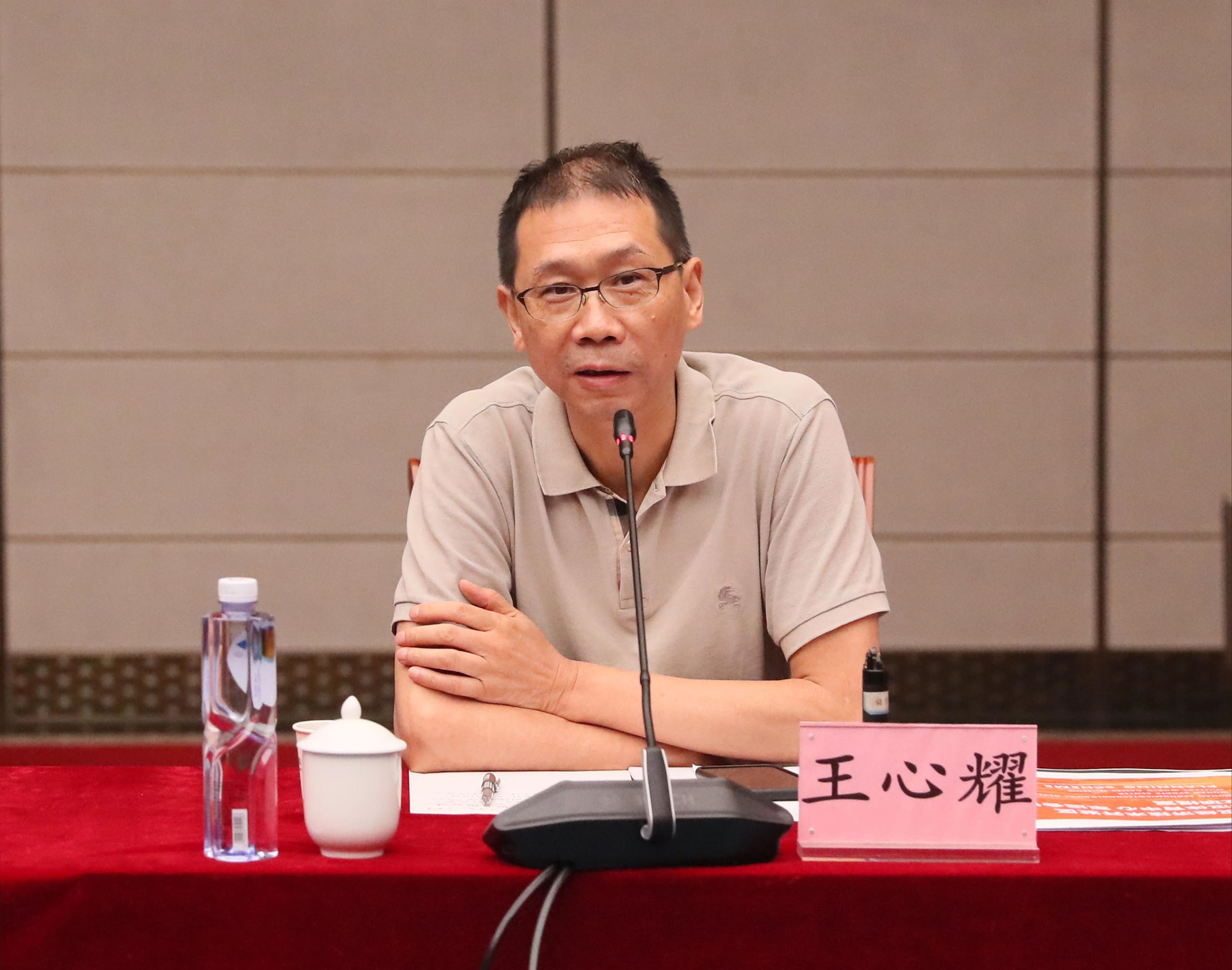 公司召開(kāi)軍運(yùn)會(huì)體育中心博物館方案專(zhuān)家咨詢論證會(huì)(圖5)