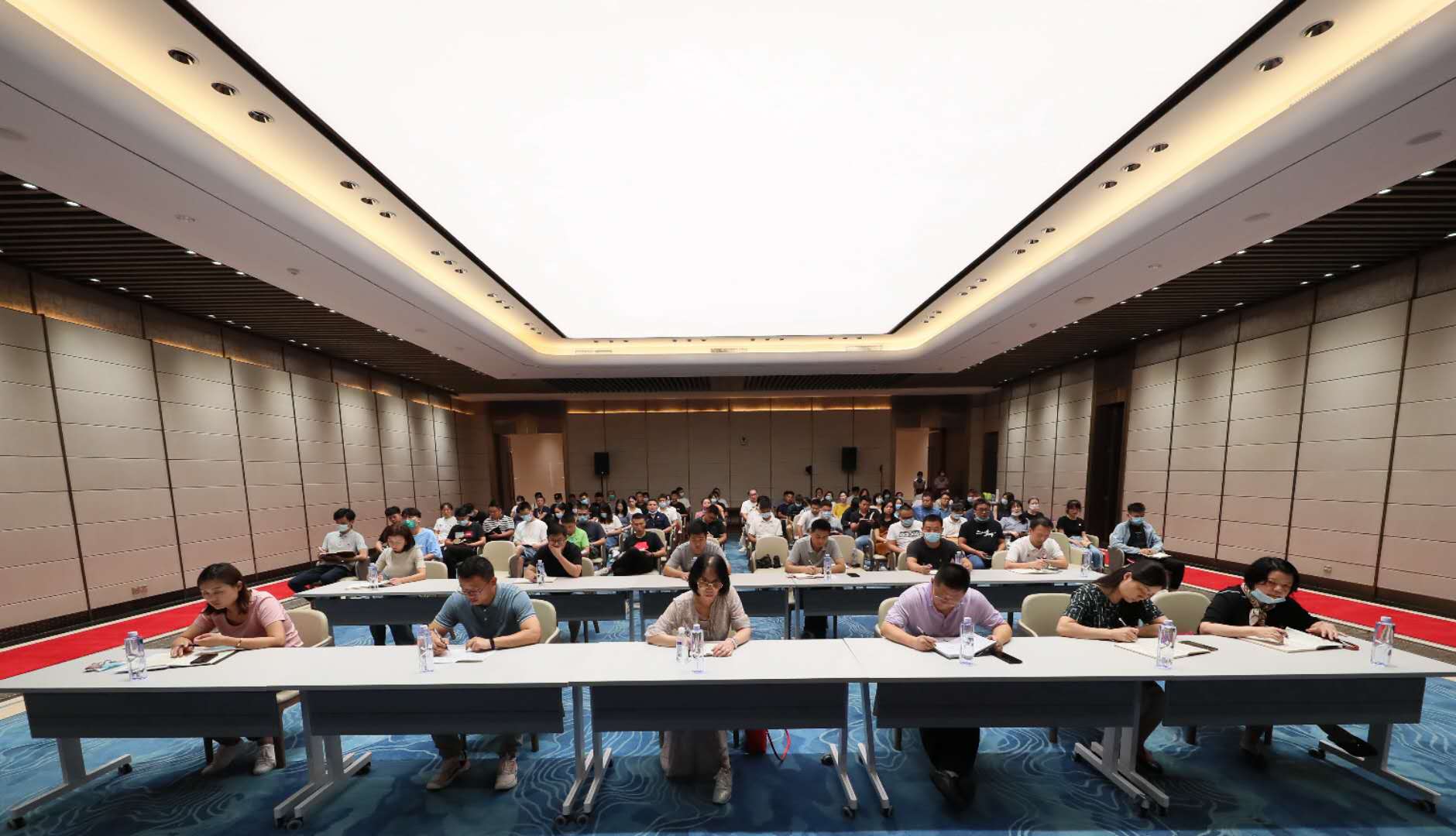 公司召開(kāi)全國(guó)文明城市創(chuàng)建工作部署會(huì)(圖4)
